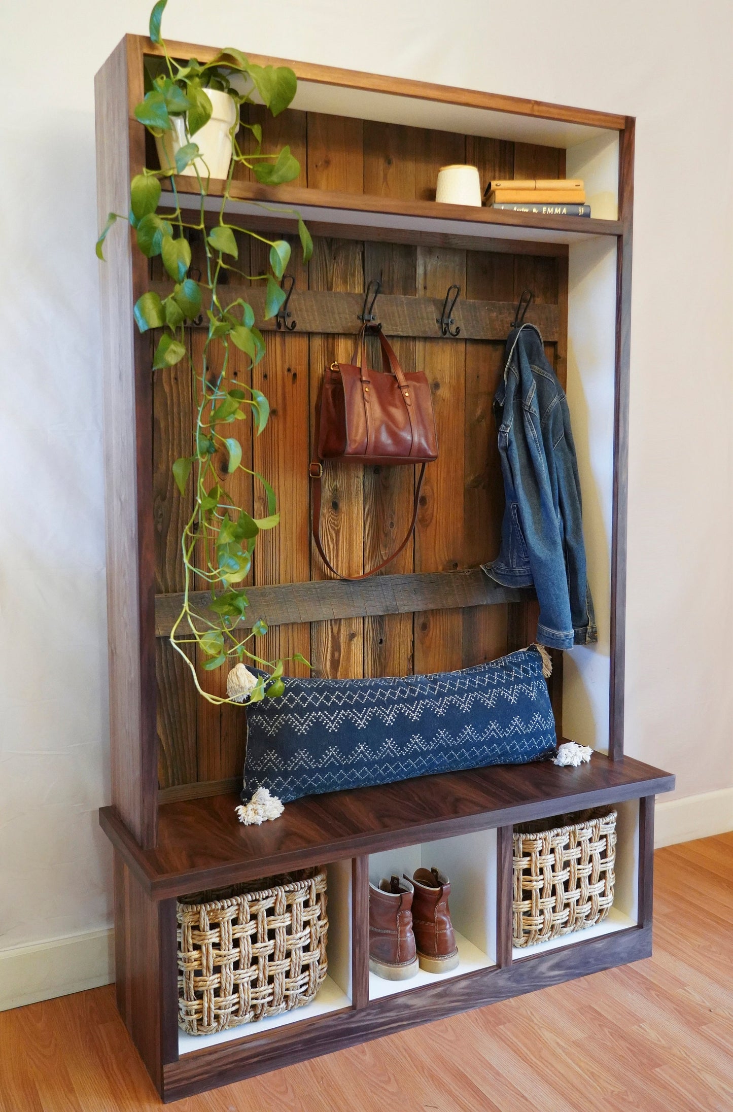 angled_view_barn_wood_hall_tree_with_storage_baskets