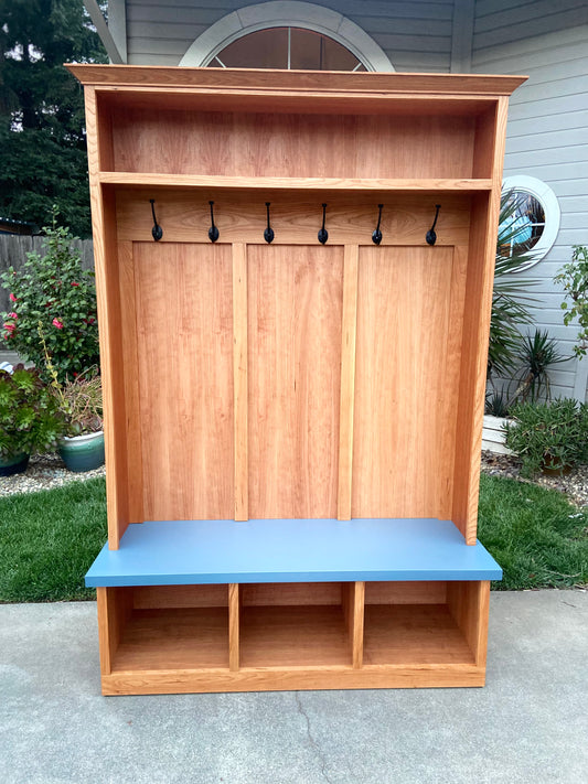 Traditional Style Hall Tree | Mudroom, Entryway, Hall, Laundry Furniture | Multiple Sizes & Options |