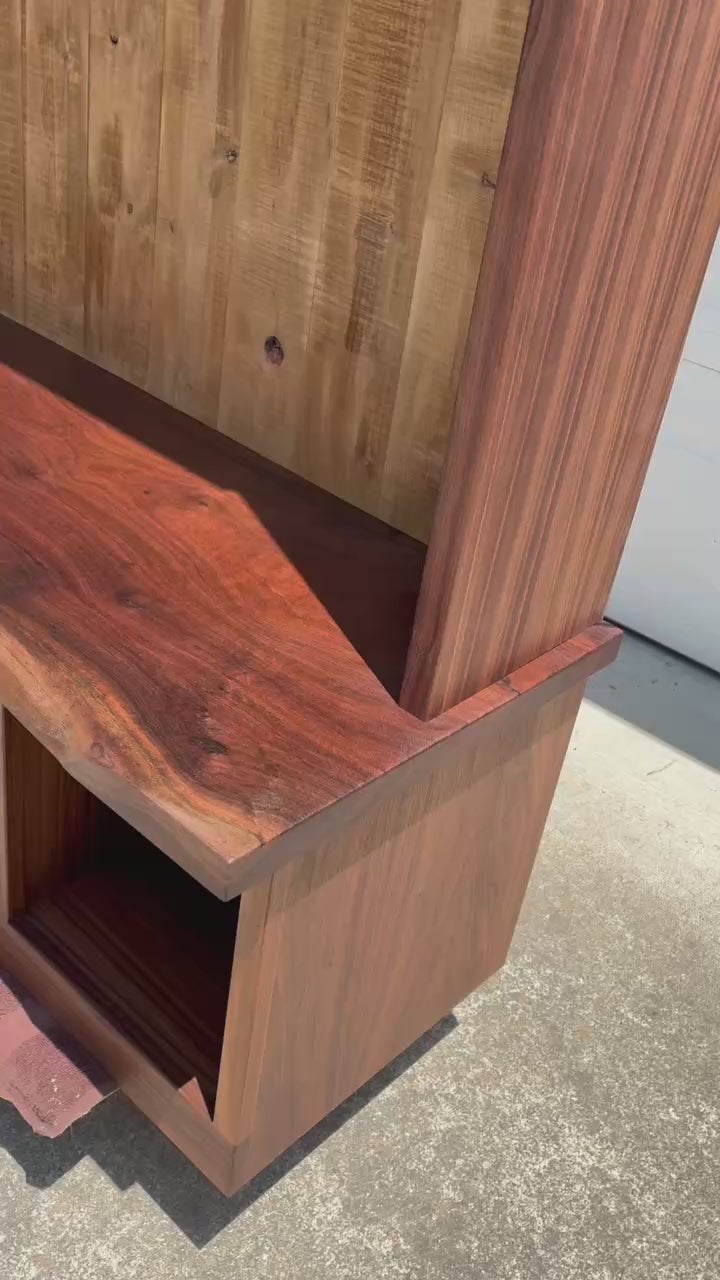 360_view_reclaimed_barn_wood_hall_tree_with_hooks_and_bench